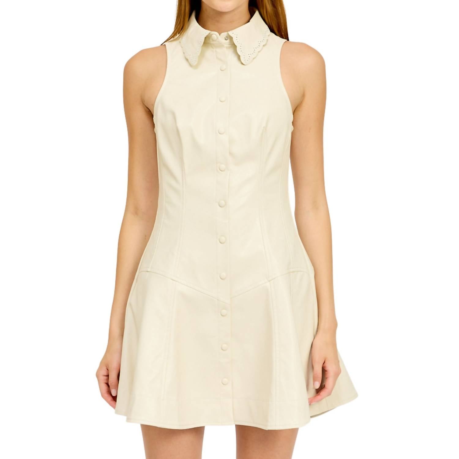 Бархатное мини-платье Barrett из искусственной кожи в цвете айвори En Saison, слоновая кость
Бархатное мини-платье Barrett из искусственной кожи в цвете айвори En Saison, слоновая кость