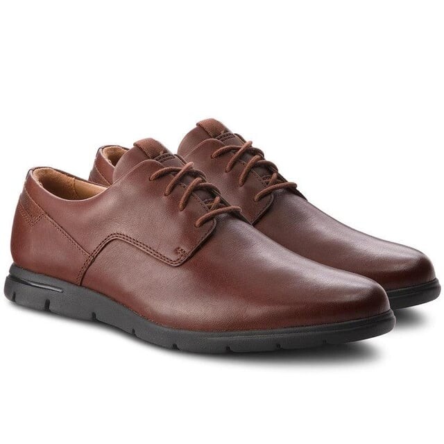 Vennor Walk мужские коричневые туфли Clarks, бургундия
Vennor Walk мужские коричневые туфли Clarks, бургундия