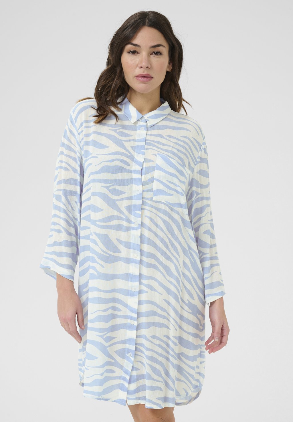 Платье-рубашка HILDUR AMBER Kaffe, синий
Платье-рубашка HILDUR AMBER Kaffe, синий