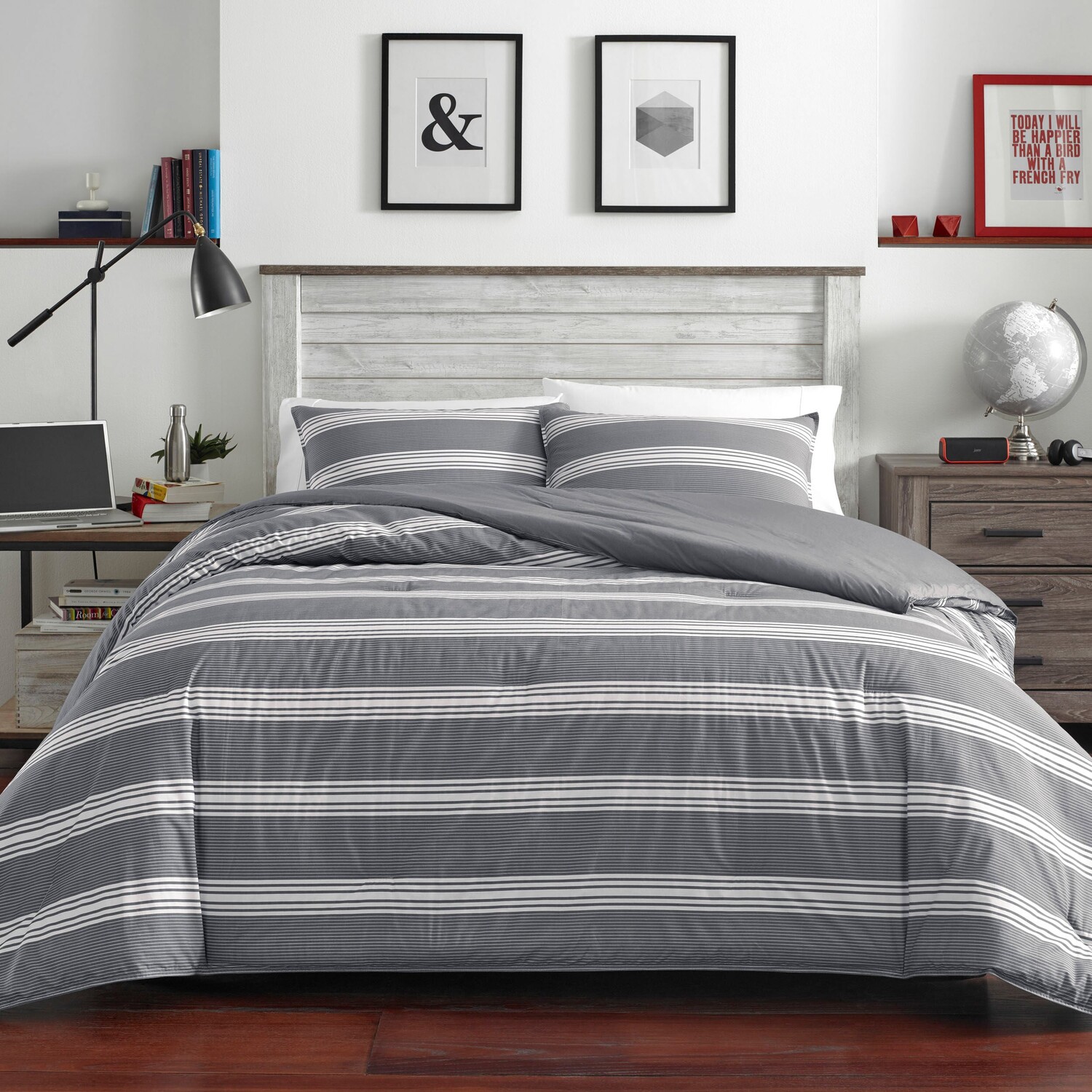 Комплект одеяла и накладок Nautica Craver Full/Queen, цвет Grey Heather I S0
Комплект одеяла и накладок Nautica Craver Full/Queen, цвет Grey Heather I S0