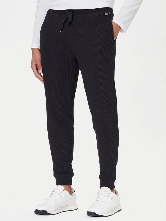 Спортивные брюки regular fit Structure 50540577 Boss, черный
Спортивные брюки regular fit Structure 50540577 Boss, черный