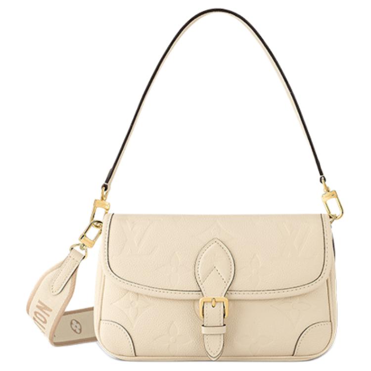 Сумка багет из зернистой телячьей кожи через плечо женская бежевая LOUIS VUITTON
Сумка багет из зернистой телячьей кожи через плечо женская бежевая LOUIS VUITTON