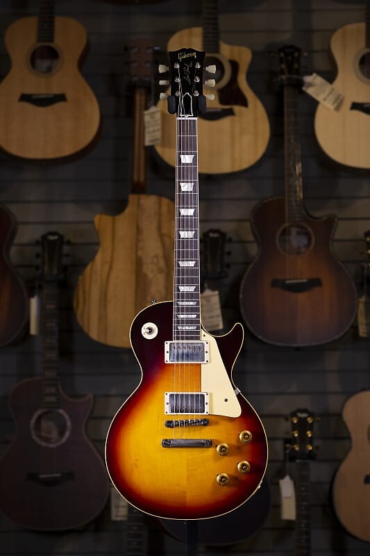 Электрогитара Gibson Custom Shop 1958 Les Paul Standard - 2023 - Bourbon Burst VOS
Электрогитара Gibson Custom Shop 1958 Les Paul Standard - 2023 - Bourbon Burst VOS