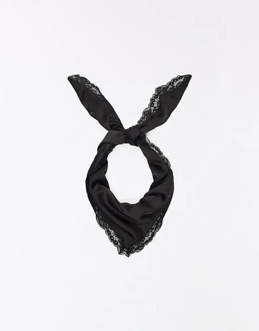 Черный сатиновый шейный платок Bershka Lace
Черный сатиновый шейный платок Bershka Lace