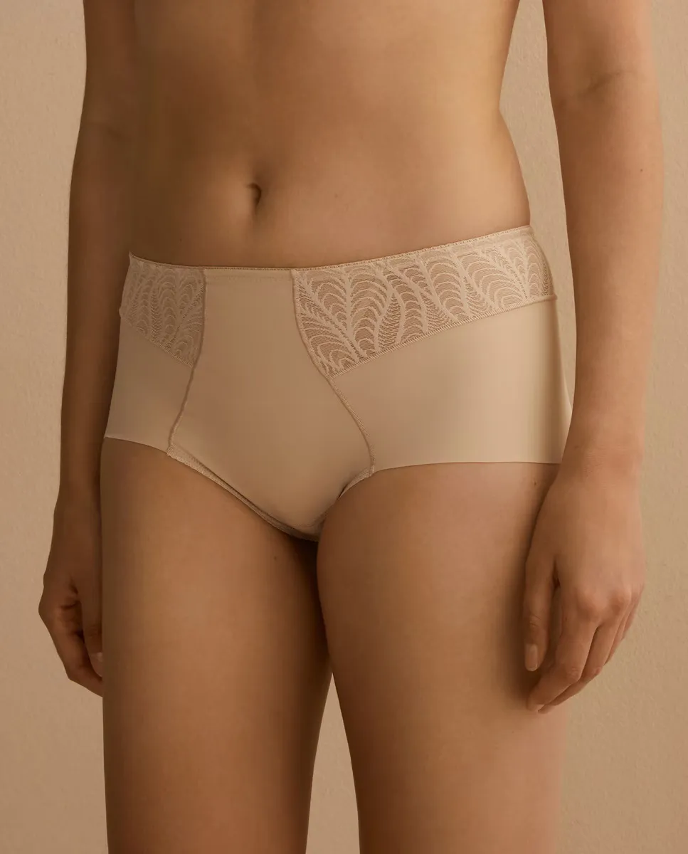 Трусики с лазерной резкой и кружевом Pecado Original, бежевый
Трусики с лазерной резкой и кружевом Pecado Original, бежевый