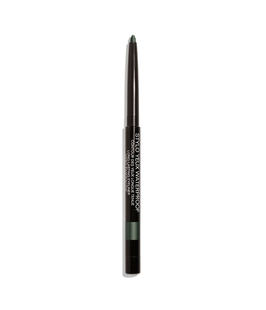 Подводка для глаз CHANEL STYLO YEUX WATERPROOF, Nr. 46 - Vert Emeraude, 0.3g
Подводка для глаз CHANEL STYLO YEUX WATERPROOF, Nr. 46 - Vert Emeraude, 0.3g