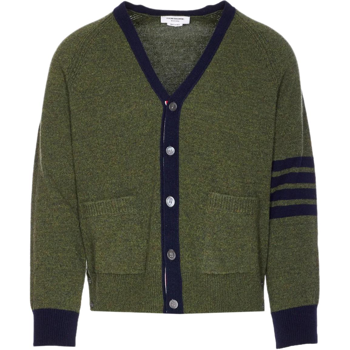 Кардиган из шерсти с V-образным вырезом и 4 планками THOM BROWNE, зеленый
Кардиган из шерсти с V-образным вырезом и 4 планками THOM BROWNE, зеленый