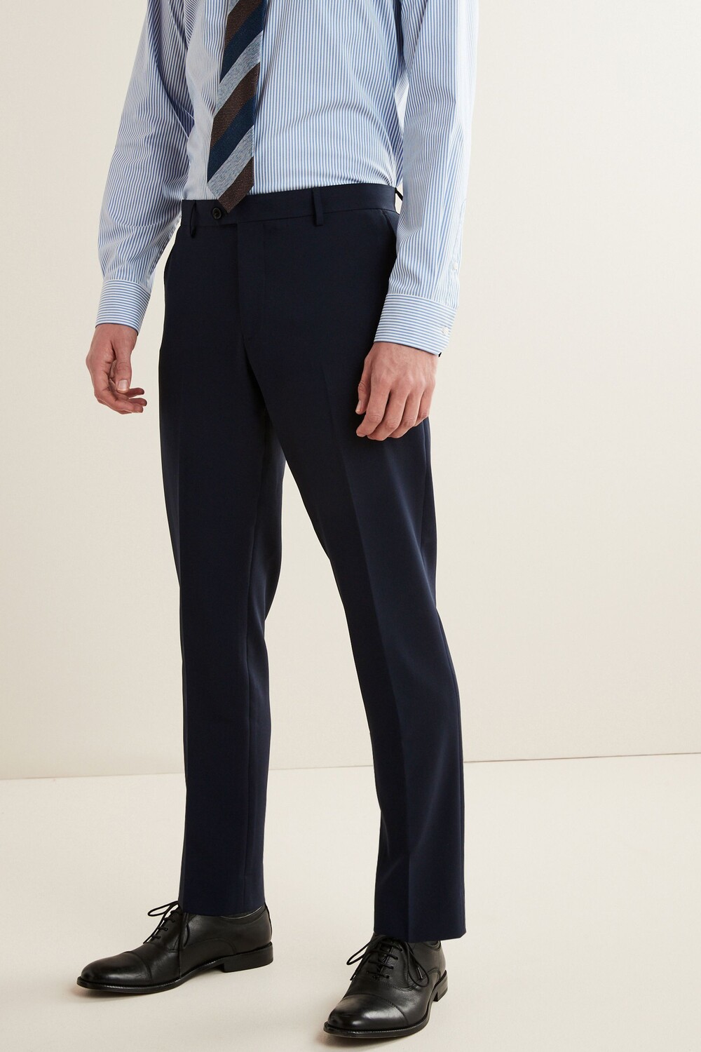 Незаменимый брючный костюм Next, синий
Незаменимый брючный костюм Next, синий