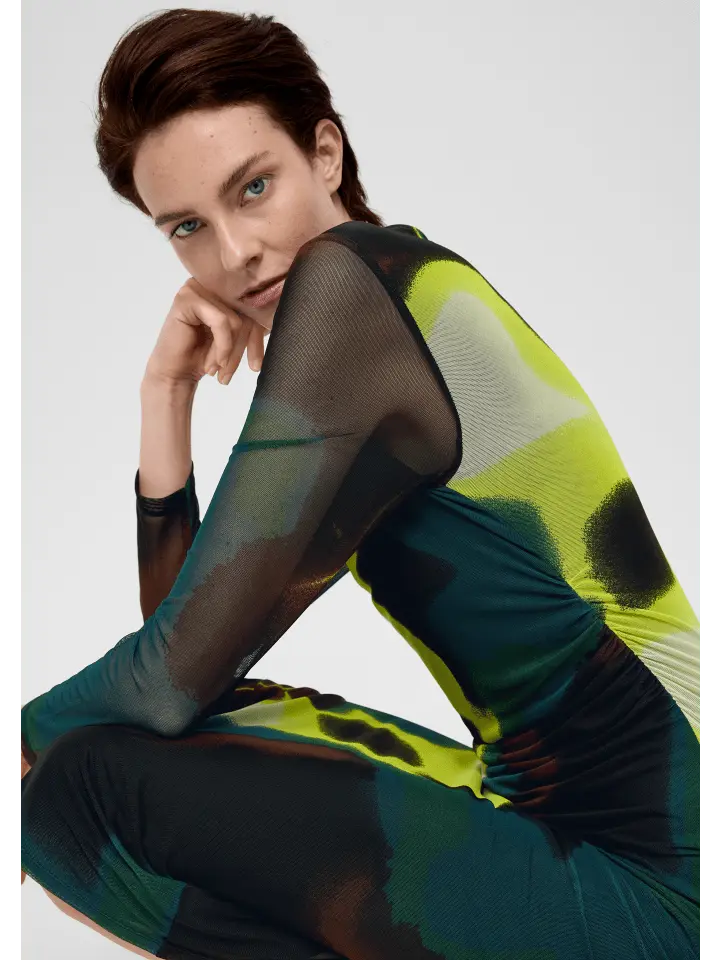 Длинное платье s.Oliver, черный
Длинное платье s.Oliver, черный