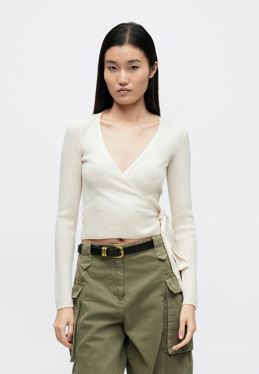 Кардиган MAX&Co. MATERIA STRICKJACKE, Ecru/Off-White
Кардиган MAX&Co. MATERIA STRICKJACKE, Ecru/Off-White