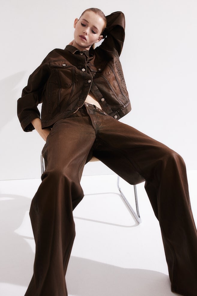 Саржевые брюки с покрытием H&M, коричневый
Саржевые брюки с покрытием H&M, коричневый