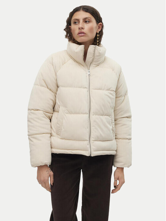 Пуховик стандартного кроя Vero Moda, бежевый
Пуховик стандартного кроя Vero Moda, бежевый