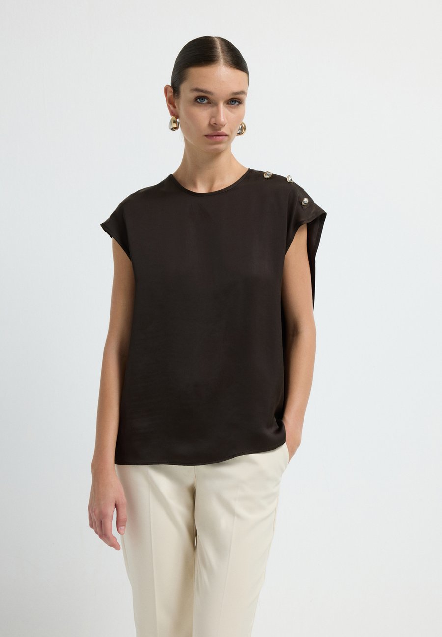 Блуза adL Blouse, Brown /Brown
Блуза adL Blouse, Brown /Brown