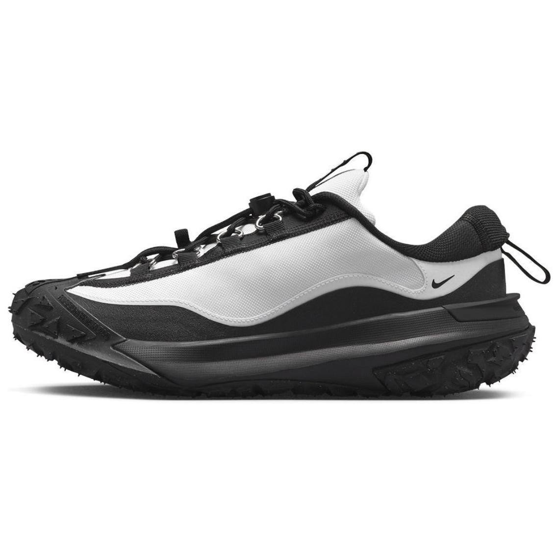 Кроссовки треккинговые ACG Mountain Fly 2 Low Comme Des Garcons Homme Plus White Black Nike
Кроссовки треккинговые ACG Mountain Fly 2 Low Comme Des Garcons Homme Plus White Black Nike