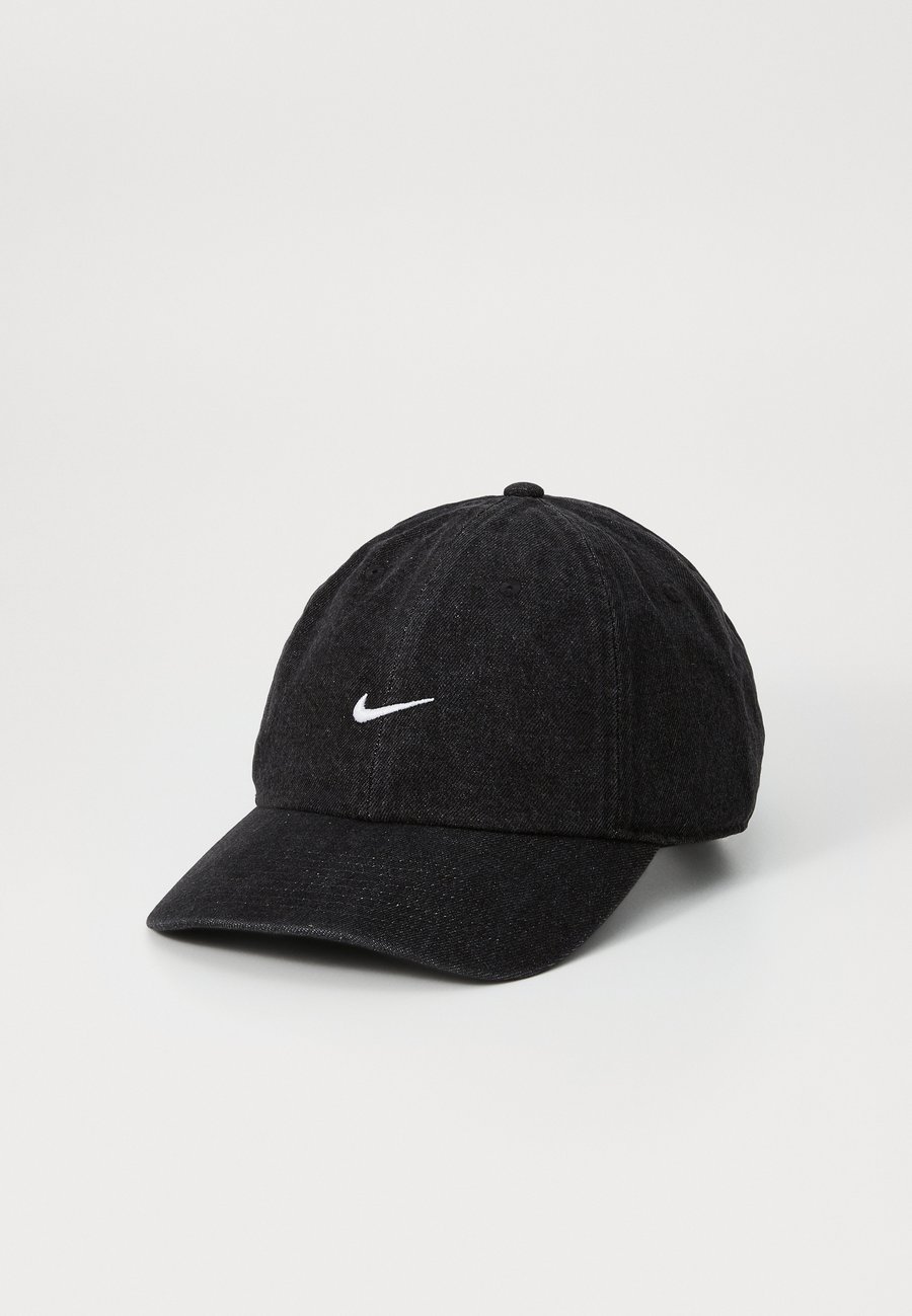 Бейсболка Nike Sportswear CLUB UNISEX, Black/(White)/Black
Бейсболка Nike Sportswear CLUB UNISEX, Black/(White)/Black