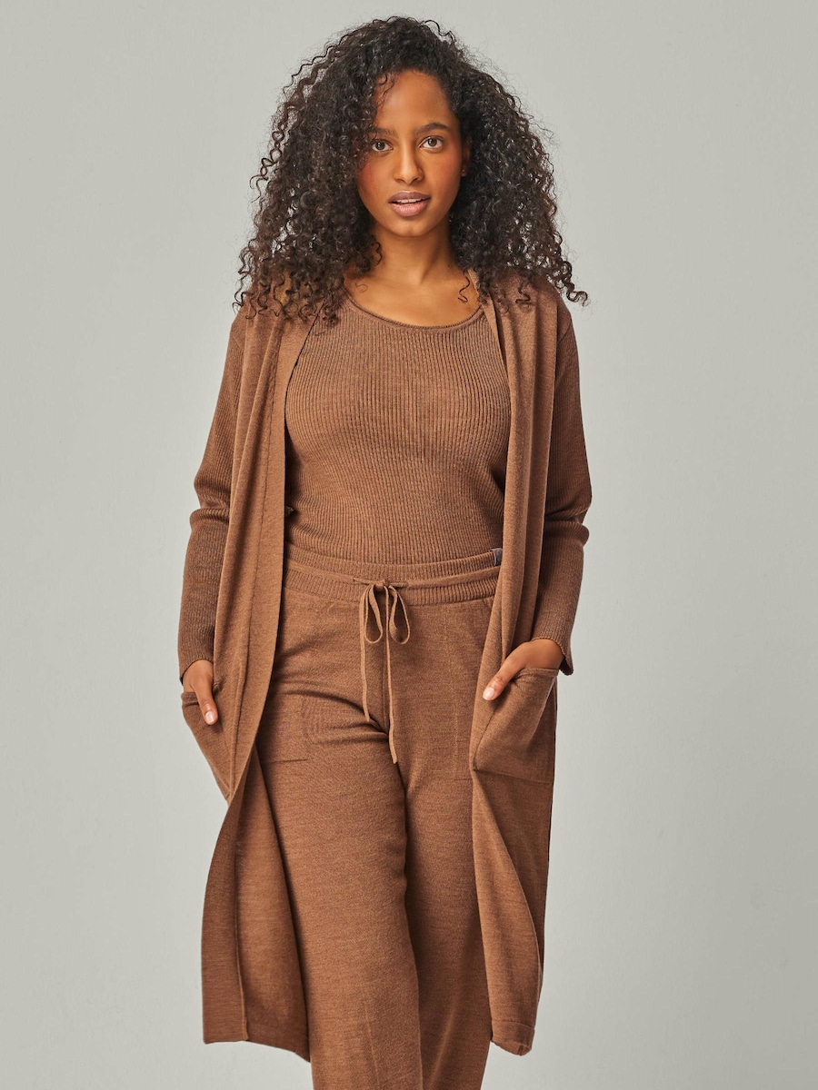 Вязаный кардиган YOU LOOK PERFECT BLOSSOM, Cognac
Вязаный кардиган YOU LOOK PERFECT BLOSSOM, Cognac