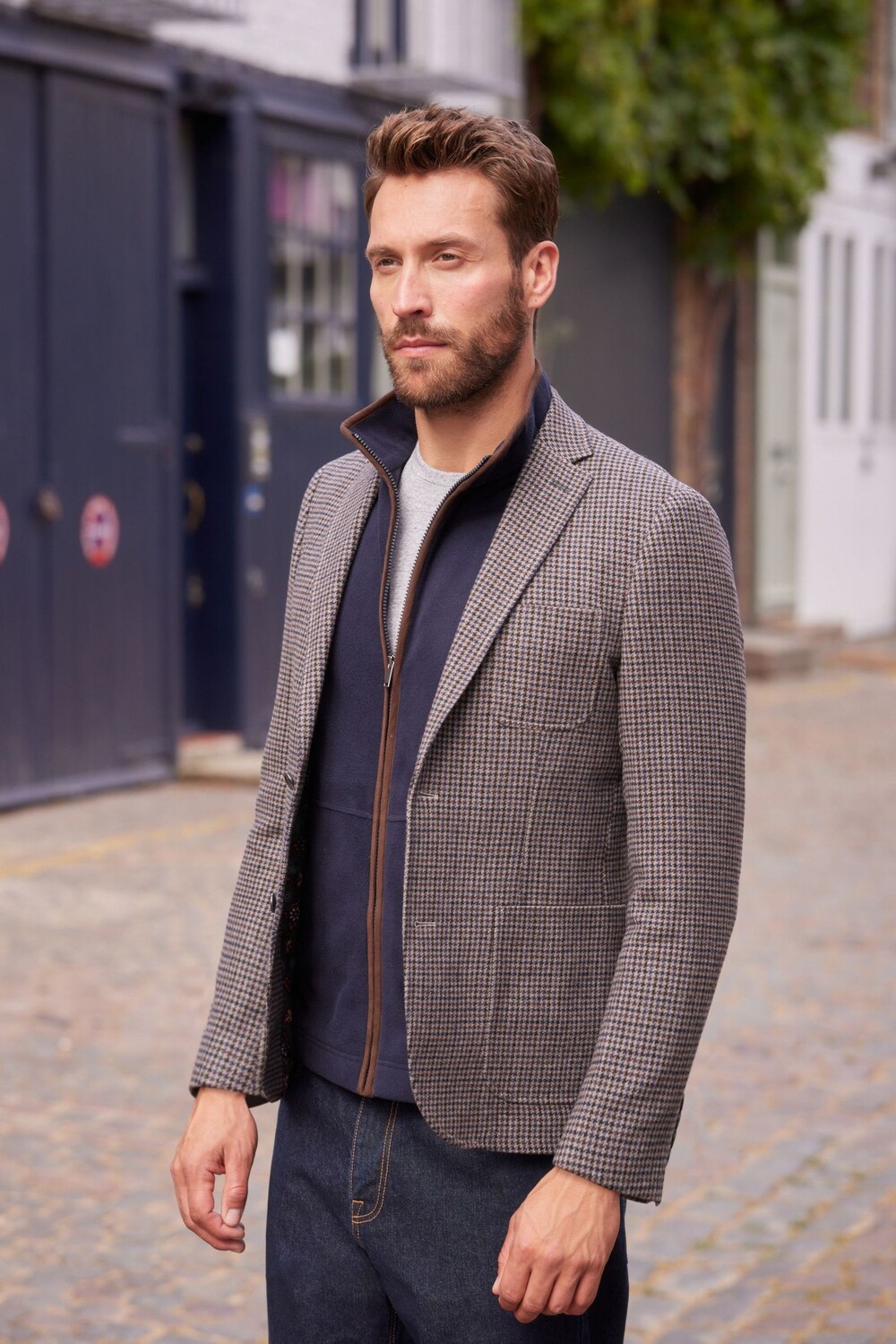 Элегантный жакет из смесовой ткани Nova Fides Next, синий
Элегантный жакет из смесовой ткани Nova Fides Next, синий