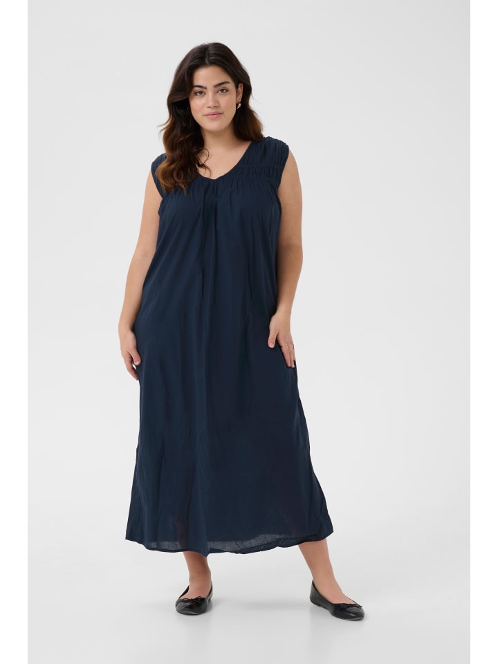Платье KCthia А-силуэта в цвете Midnight Marine KAFFE curve
Платье KCthia А-силуэта в цвете Midnight Marine KAFFE curve