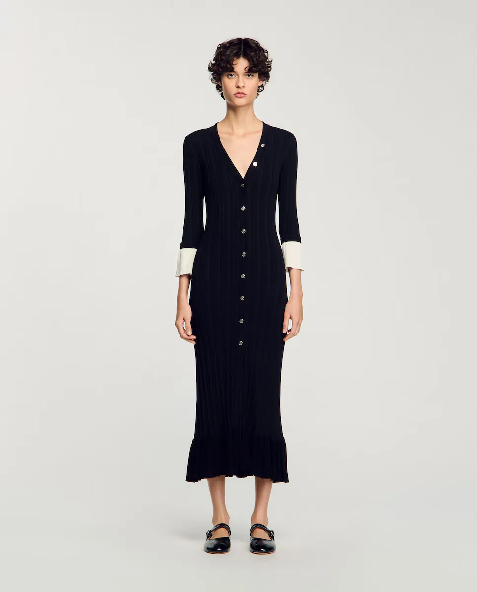 Длинное трикотажное платье с контрастными манжетами Sandro, чёрный
Длинное трикотажное платье с контрастными манжетами Sandro, чёрный