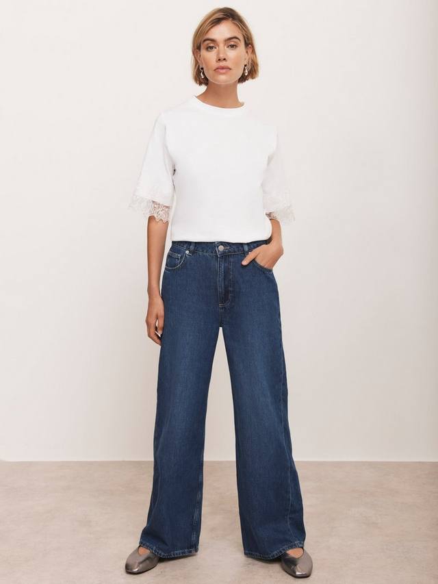 Футболка с кружевной отделкой и круглым вырезом Mint Velvet, White Ivory
Футболка с кружевной отделкой и круглым вырезом Mint Velvet, White Ivory