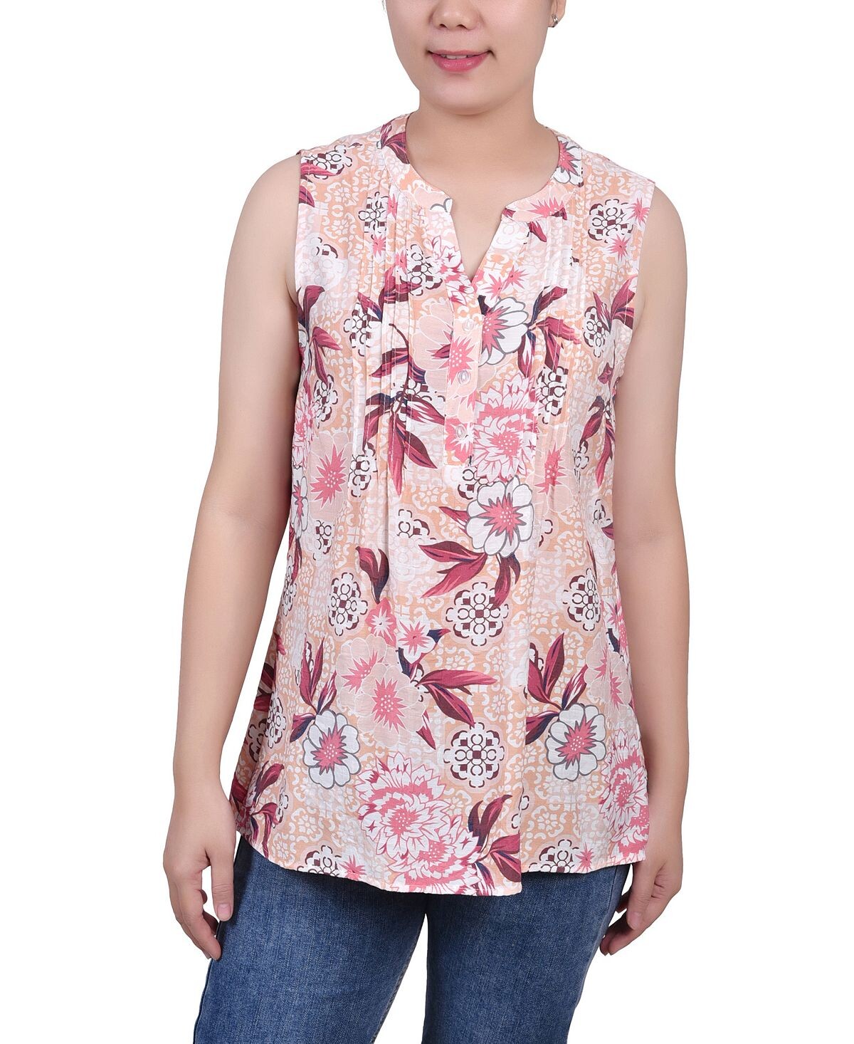 Миниатюрная блузка с защипами и принтом без рукавов NY Collection
Миниатюрная блузка с защипами и принтом без рукавов NY Collection