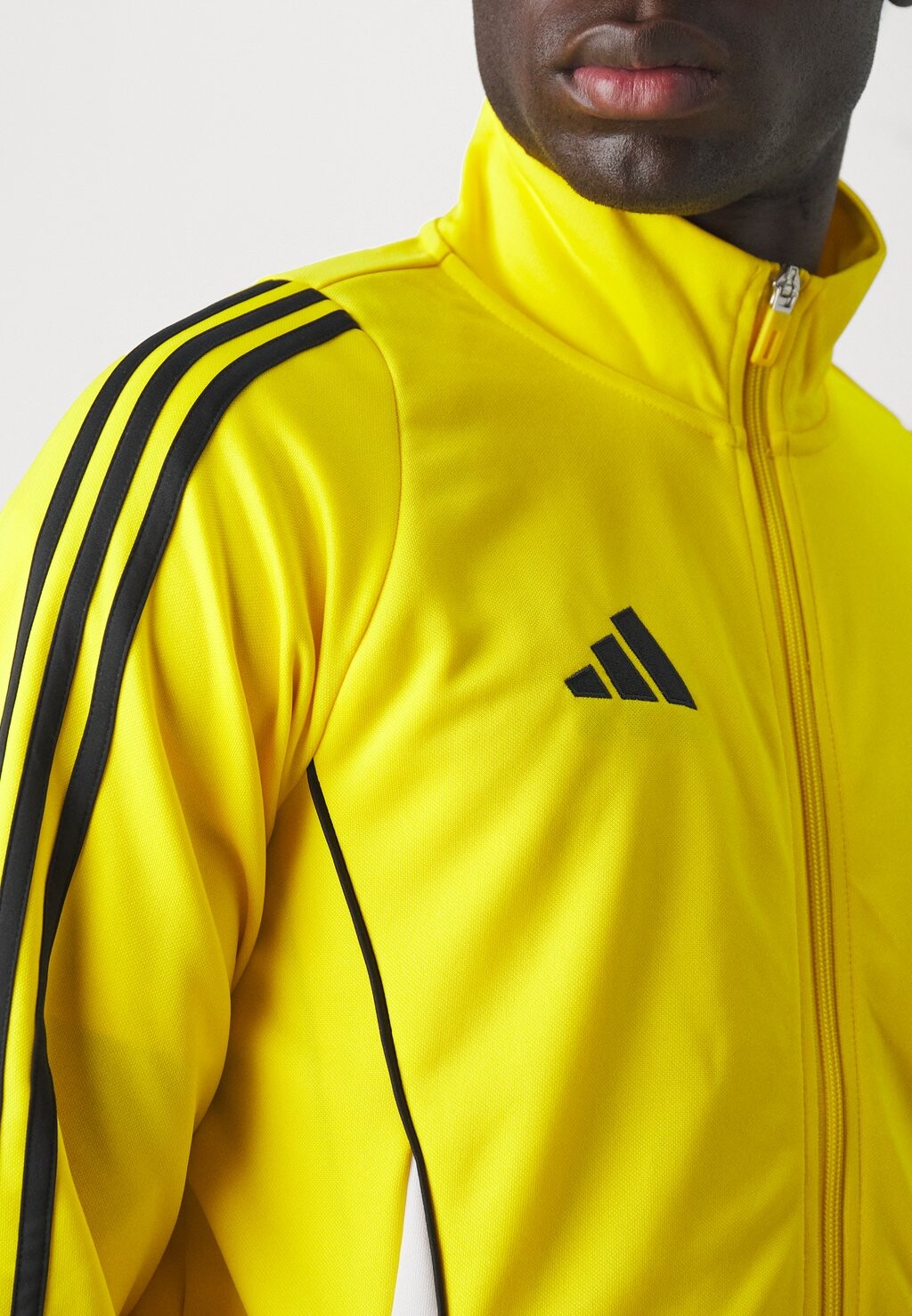 Тренировочная куртка Tiro Jacket adidas Performance, командная желто-белая, Белый, Тренировочная куртка Tiro Jacket adidas Performance, командная желто-белая
Тренировочная куртка Tiro Jacket adidas Performance, командная желто-белая, Белый, Тренировочная куртка Tiro Jacket adidas Performance, командная желто-белая