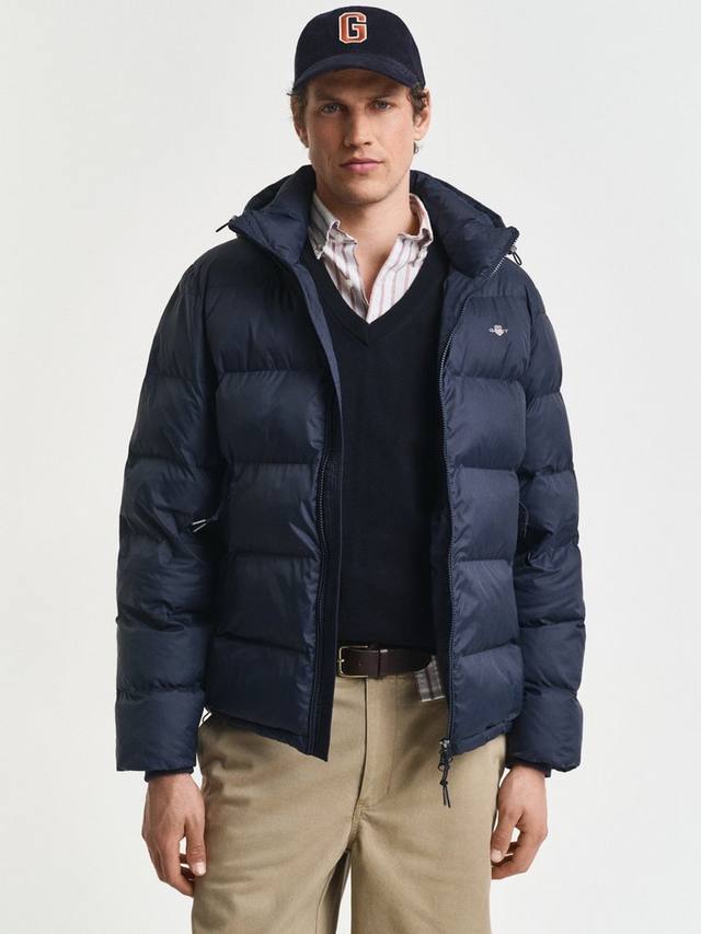 Активная куртка с капюшоном на молнии Cloud GANT
Активная куртка с капюшоном на молнии Cloud GANT