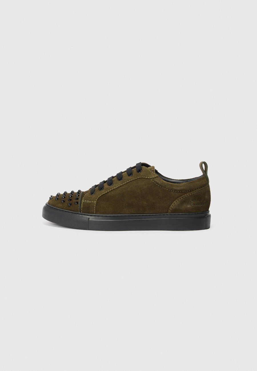 Кроссовки Melvin & Hamilton HARVEY, Military Green/Olive
Кроссовки Melvin & Hamilton HARVEY, Military Green/Olive