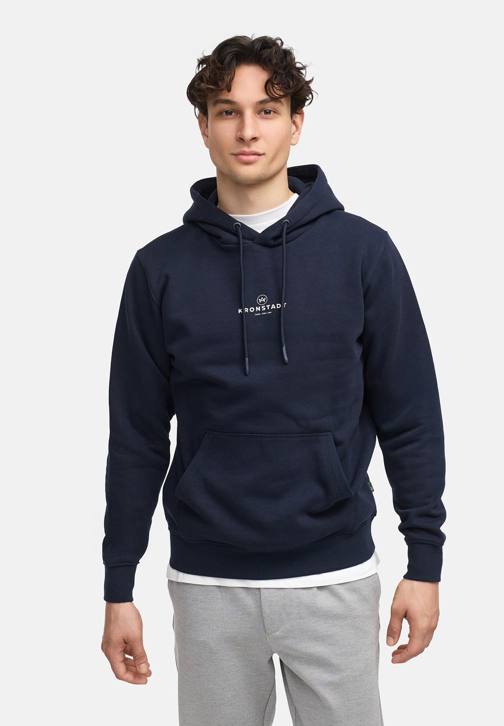 Толстовка LARS PRINT - Hoodie Kronstadt, темно-синий
Толстовка LARS PRINT - Hoodie Kronstadt, темно-синий