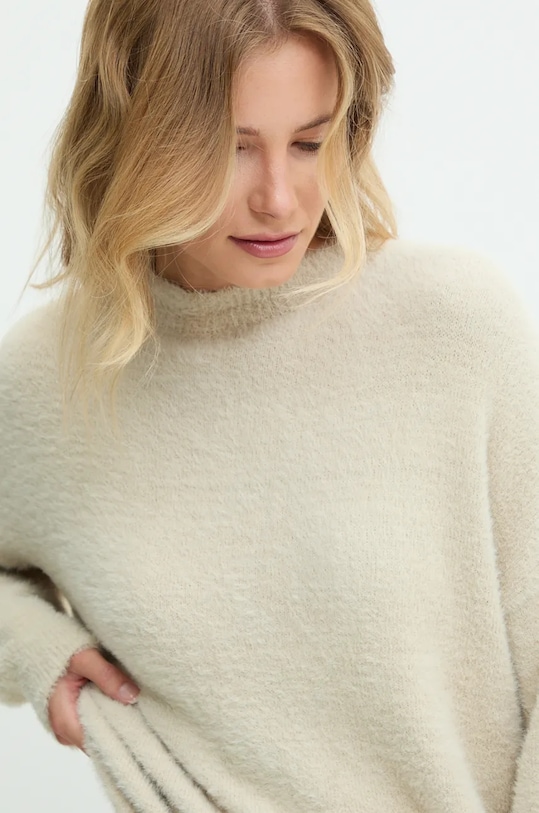 Свитер Answear.Lab, бежевый
Свитер Answear.Lab, бежевый