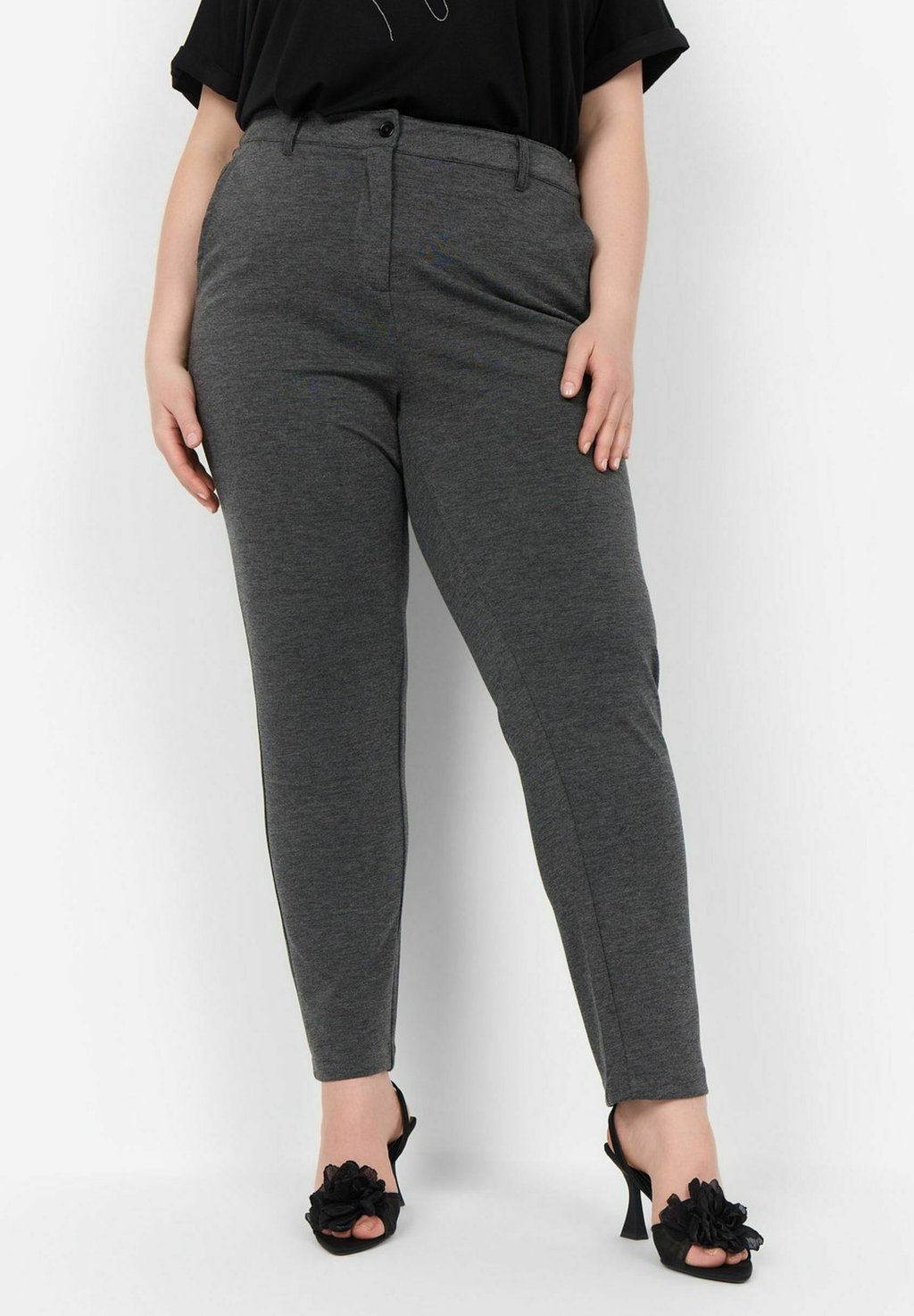 Чиносы SINA Wasabi Concept, темно-серый
Чиносы SINA Wasabi Concept, темно-серый