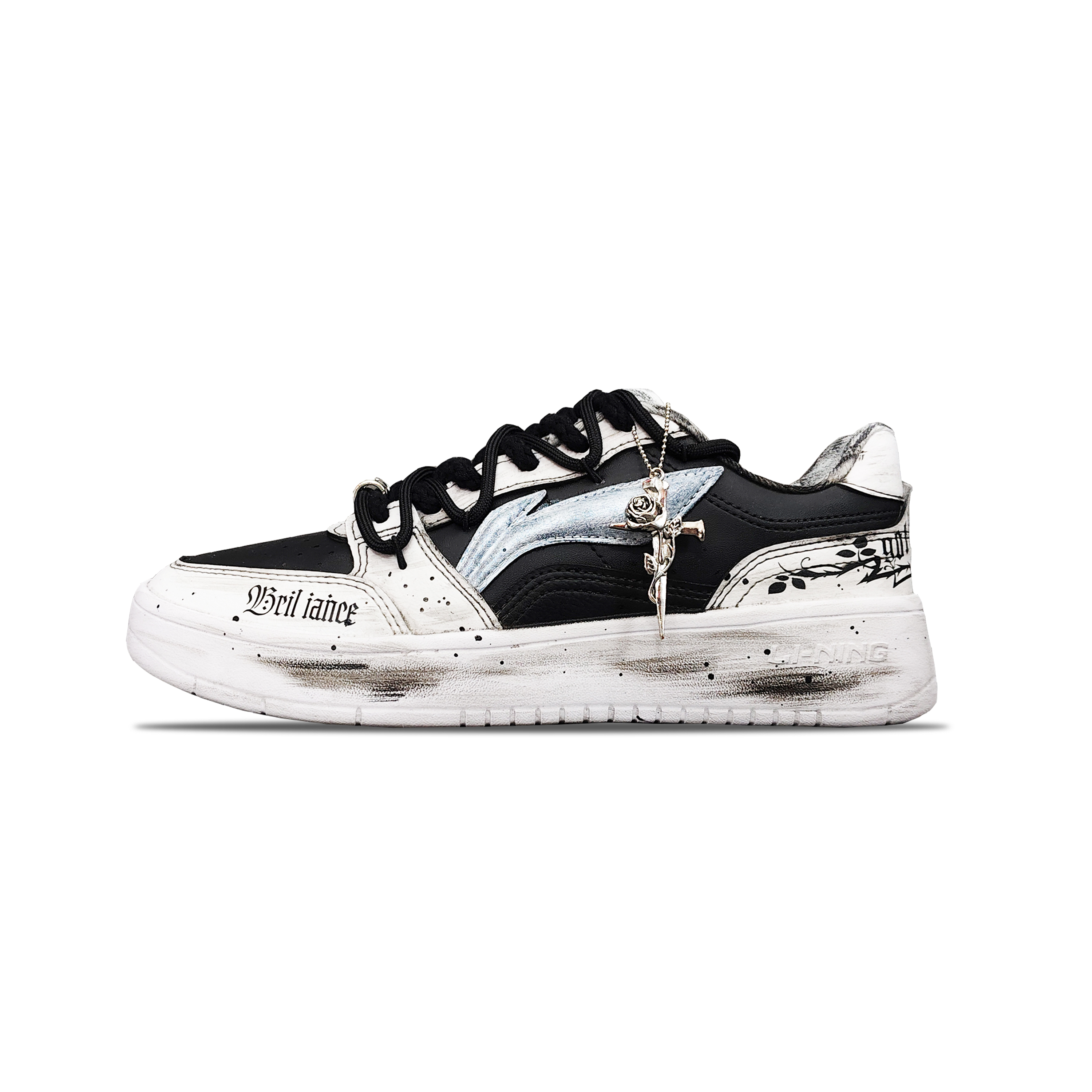 LINING Кроссовки для скейтбординга Acer Truncatum с антискользящей амортизацией и износостойкостью, мужские, черные
LINING Кроссовки для скейтбординга Acer Truncatum с антискользящей амортизацией и износостойкостью, мужские, черные