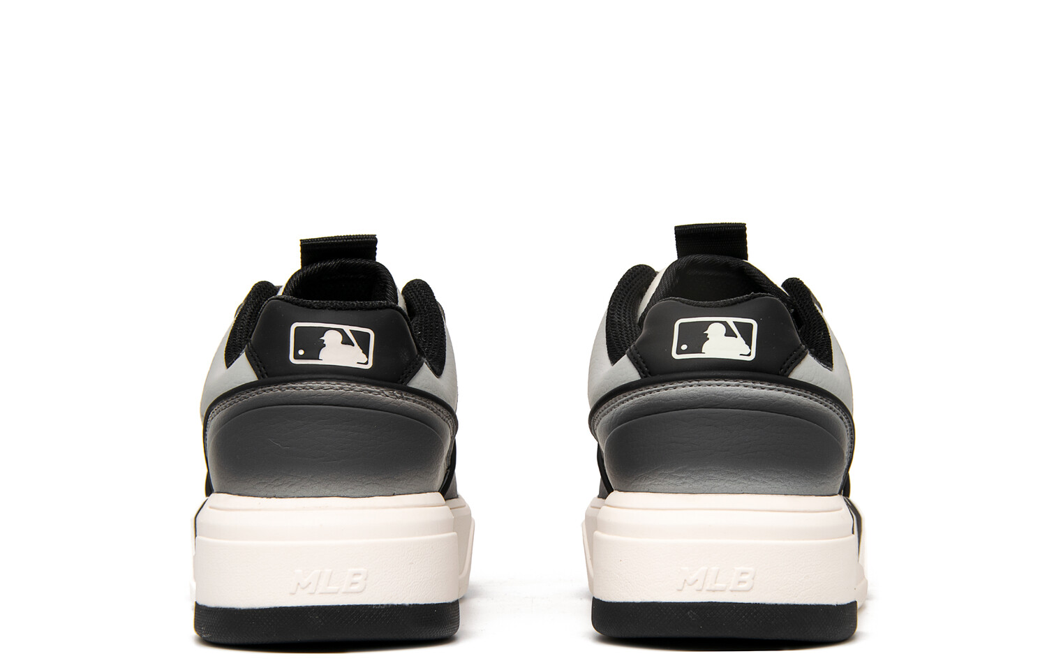 Кроссовки MLB Chunky Liner Skateboarding Shoes Unisex Low-top Black/grey, черный
Кроссовки MLB Chunky Liner Skateboarding Shoes Unisex Low-top Black/grey, черный