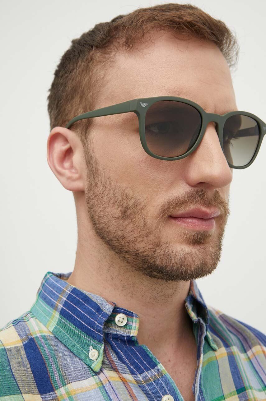 Солнцезащитные очки Emporio Armani, зеленый
Солнцезащитные очки Emporio Armani, зеленый