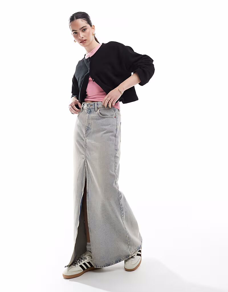 Юбка миди из джинсовой ткани Myra с разрезом спереди, цвет «canyon light vintage wash» Dr Denim, светло-голубой
Юбка миди из джинсовой ткани Myra с разрезом спереди, цвет «canyon light vintage wash» Dr Denim, светло-голубой