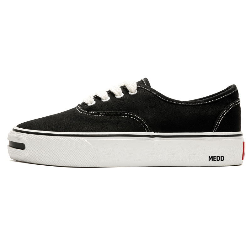 Мужские черные скейтерские кроссовки Medd
Мужские черные скейтерские кроссовки Medd