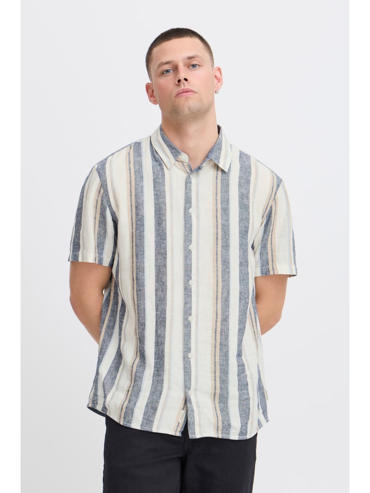 Футболка BLEND Kurzarmhemd BHBOBBY Shirt stripe 20717864 modisches Kurzarmhemd, цвет Leinenmix-Qualitätweiß
Футболка BLEND Kurzarmhemd BHBOBBY Shirt stripe 20717864 modisches Kurzarmhemd, цвет Leinenmix-Qualitätweiß