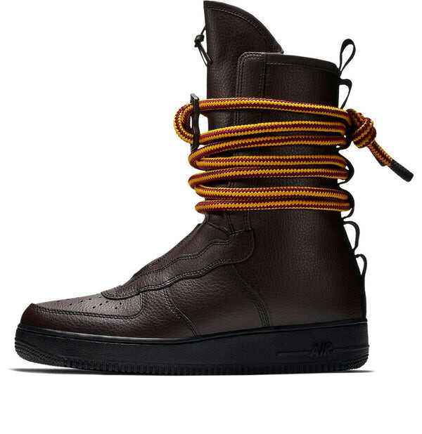 Кроссовки sf air force 1 высокие Nike, коричневый 
Кроссовки sf air force 1 высокие Nike, коричневый