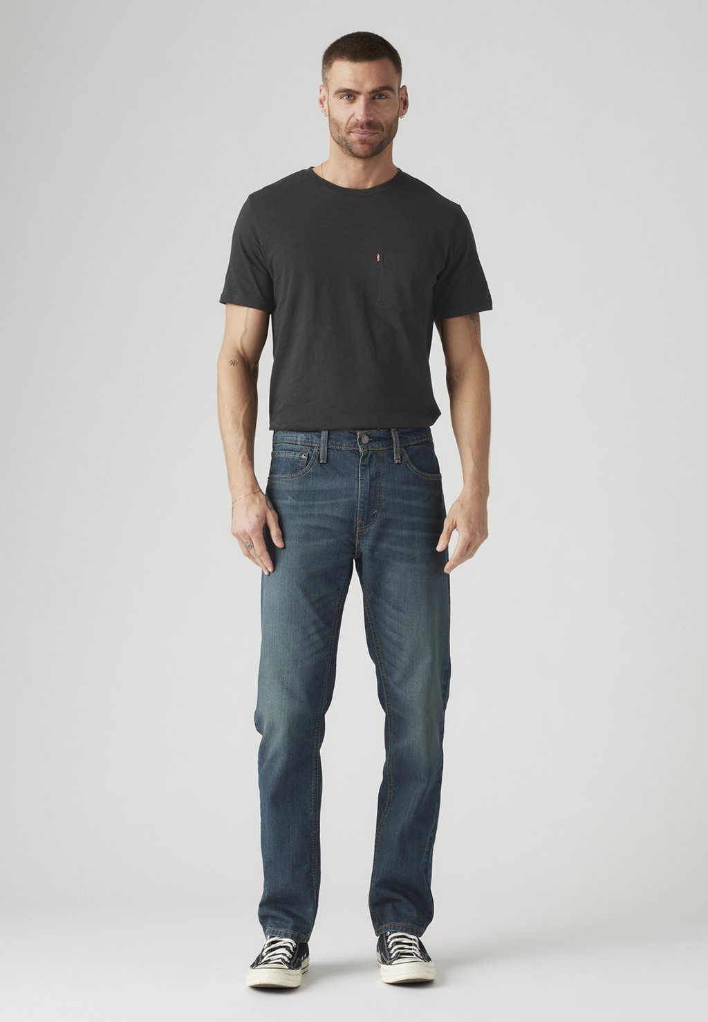 Зауженные джинсы 541 ATHLETIC TAPER Levi's, деним
Зауженные джинсы 541 ATHLETIC TAPER Levi's, деним