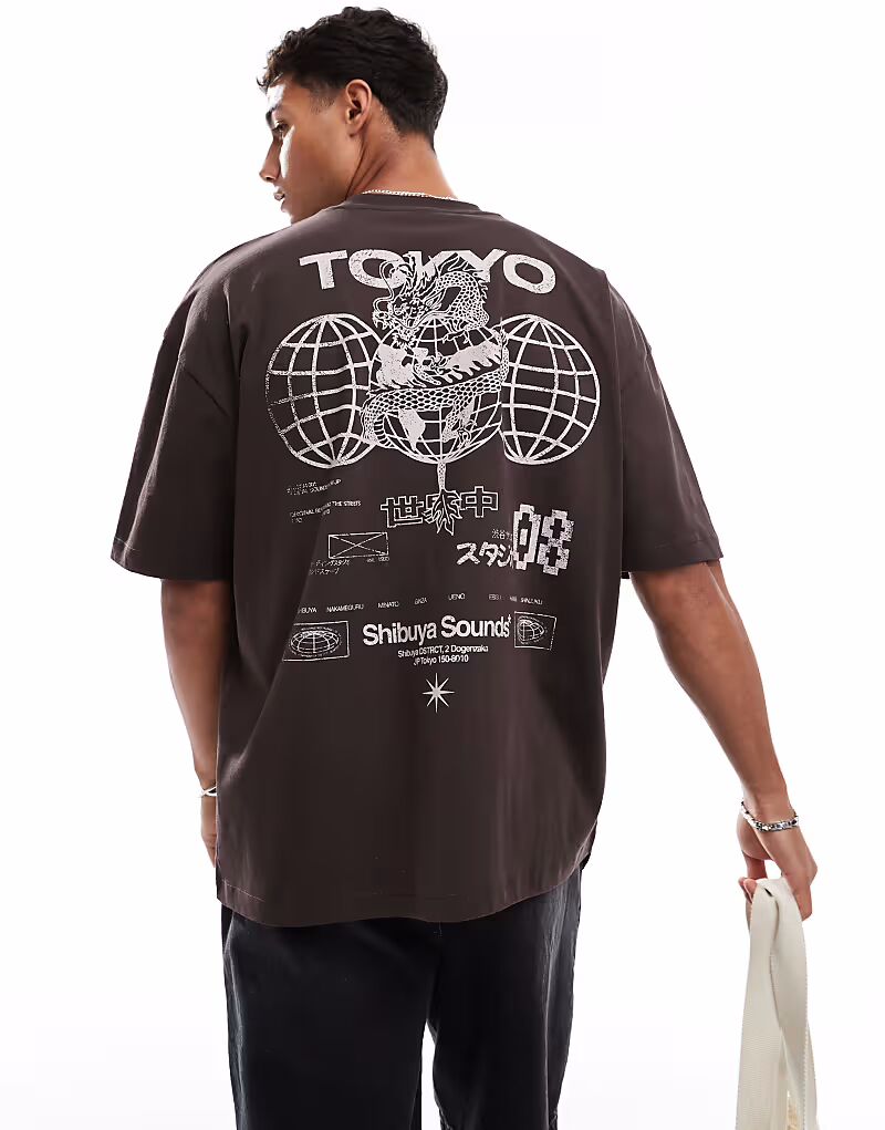 Футболка свободного кроя ASOS DESIGN с уличной графикой коричневого цвета
Футболка свободного кроя ASOS DESIGN с уличной графикой коричневого цвета