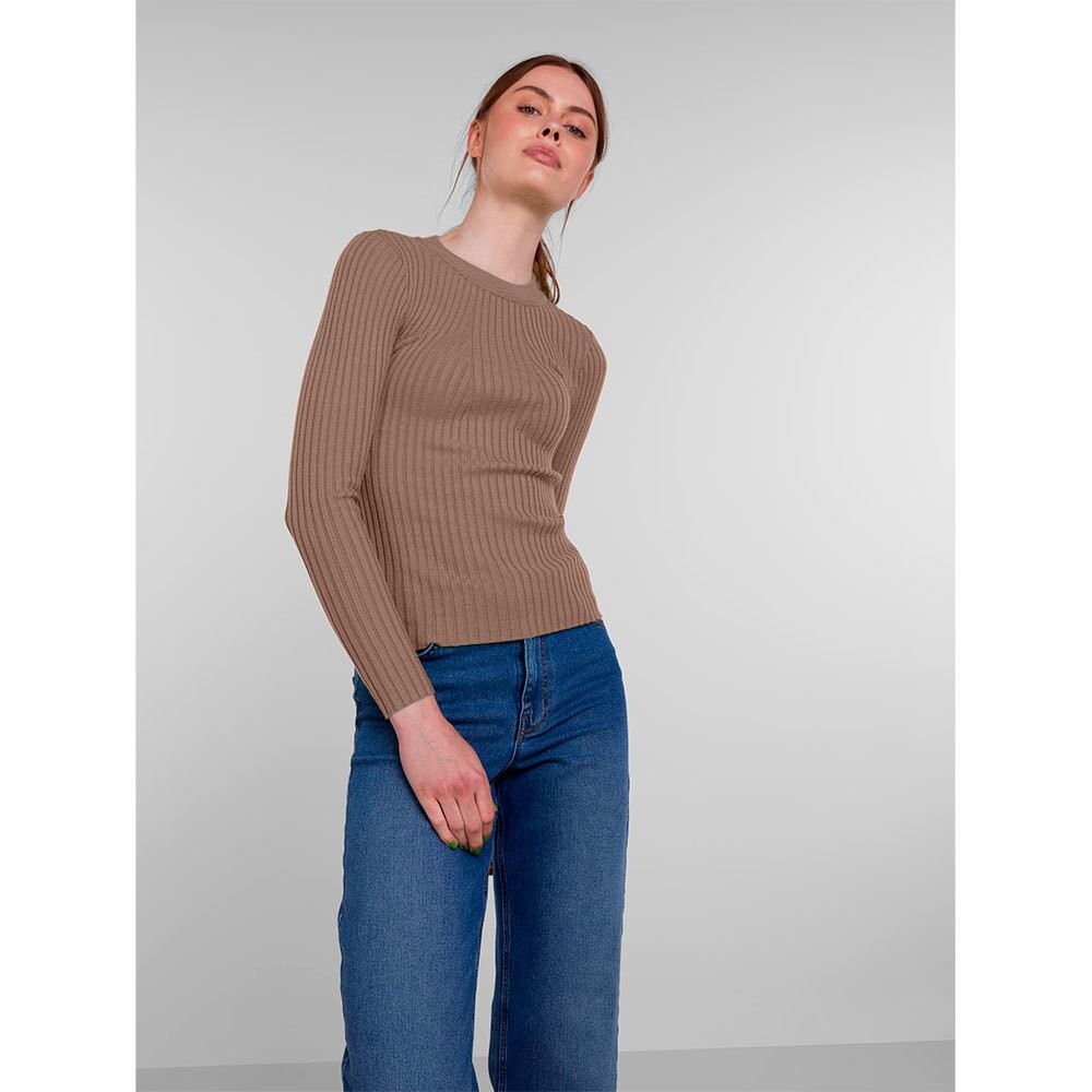 Свитер Pieces Crista O Neck, коричневый
Свитер Pieces Crista O Neck, коричневый