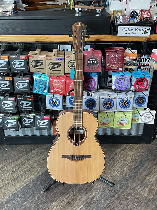 Акустическая гитара Lag Tramontane TRAVEL-RCE 2020s - Natural
Акустическая гитара Lag Tramontane TRAVEL-RCE 2020s - Natural