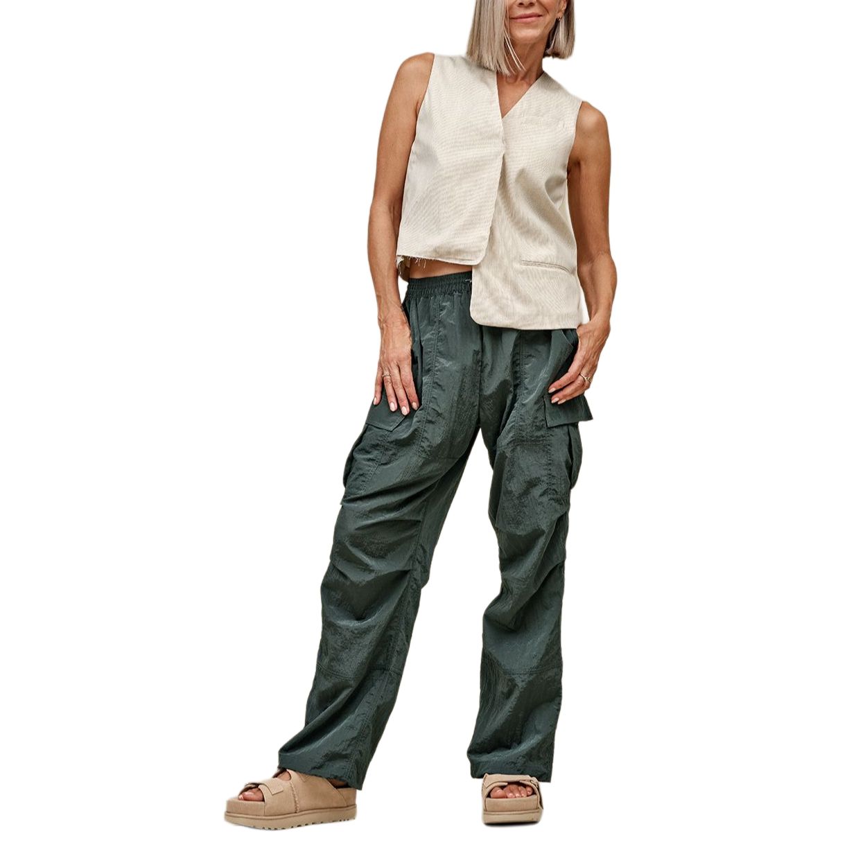 SS25 Cargo Pants Women's UGG, зеленый
SS25 Cargo Pants Women's UGG, зеленый