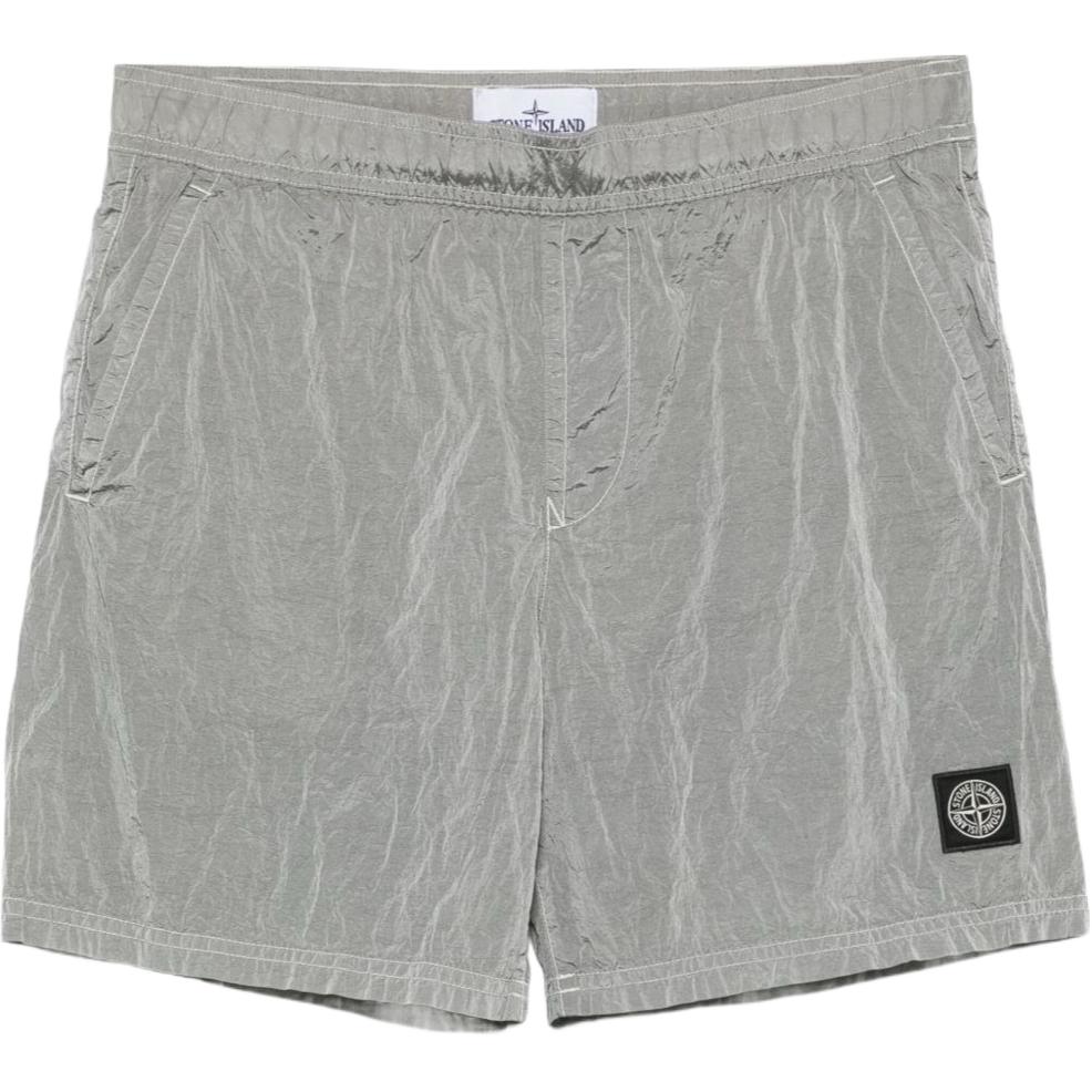 Мятые шорты STONE ISLAND, серый
Мятые шорты STONE ISLAND, серый