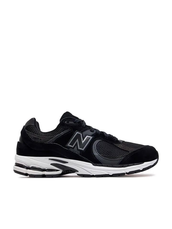 New Balance Кроссовки M2002 черного цвета
New Balance Кроссовки M2002 черного цвета