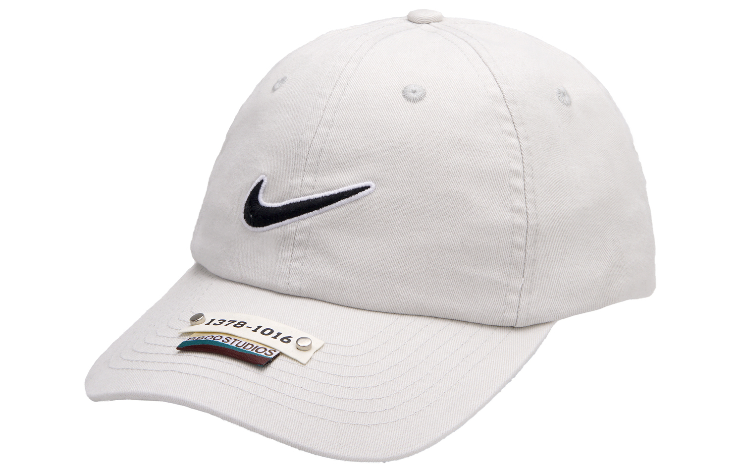 Nike Унисекс бейсболка Acetate белая
Nike Унисекс бейсболка Acetate белая