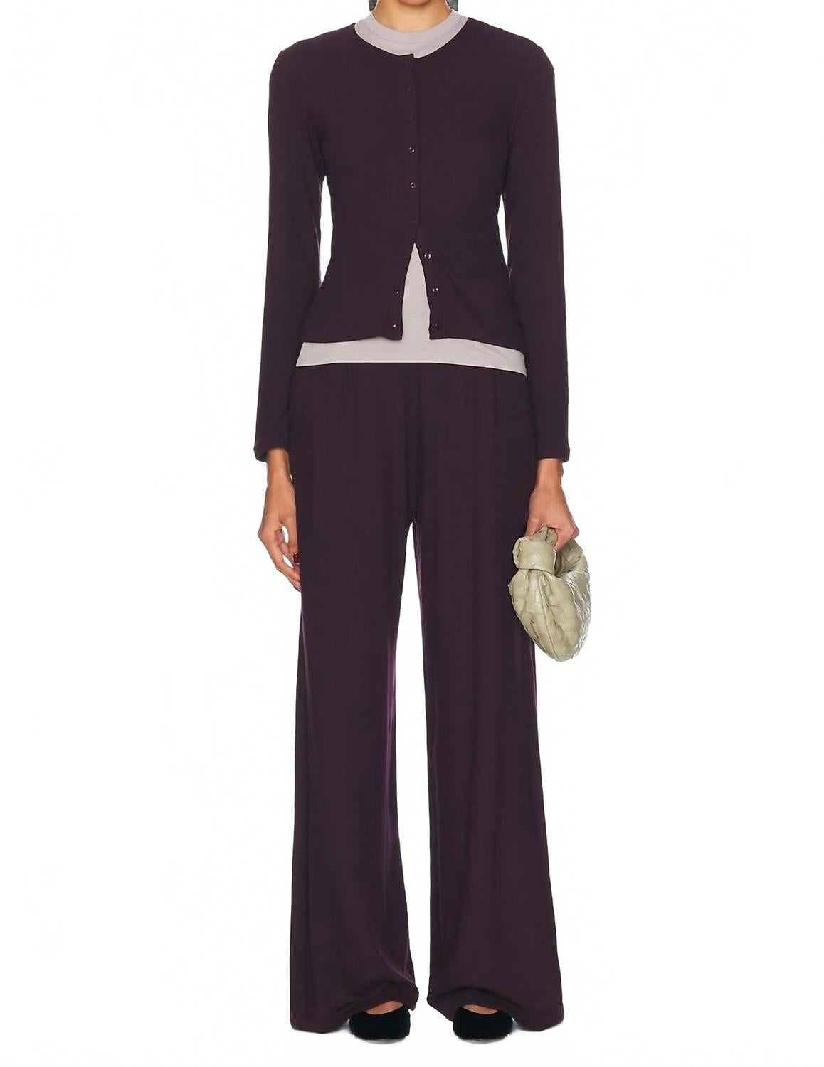 Лорен брюки с плиссированными карманами в темно-ягодном цвете Leset, Dark Berry
Лорен брюки с плиссированными карманами в темно-ягодном цвете Leset, Dark Berry