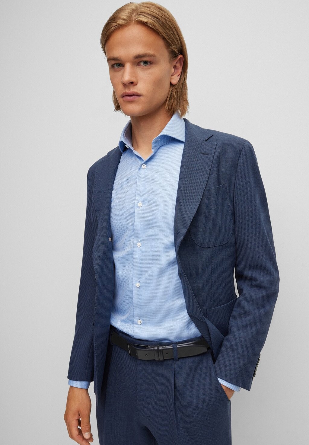 Ремень деловой CARMELLO BOSS, цвет black
Ремень деловой CARMELLO BOSS, цвет black