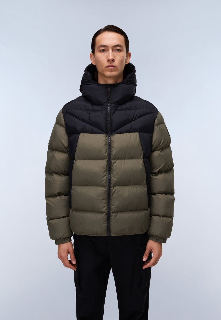 Куртка Napapijri Winter jacket, Tea Leaf Ga/Light Green
Куртка Napapijri Winter jacket, Tea Leaf Ga/Light Green