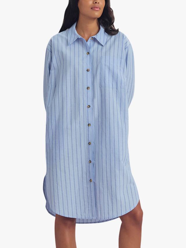 Полосатая ночная сорочка Piglet in Bed, Pale Blue
Полосатая ночная сорочка Piglet in Bed, Pale Blue